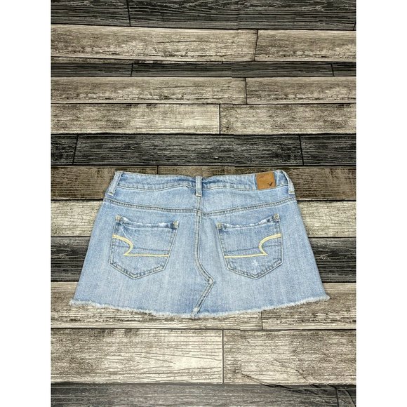 American Eagle Distressed Light Wash Jean Skirt - Picture 6 of 6